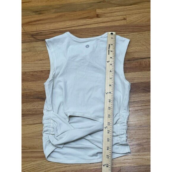 Lululemon All It Takes Back-Twist Women's 4 White Tank Ribbed Top Athletic Yoga - Picture 3 of 6